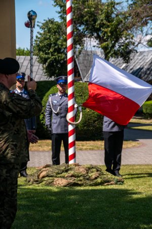 prezentacja flagi państwowej