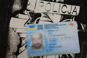 Podrobiony dokument prawa jazdy z Ukrainy
