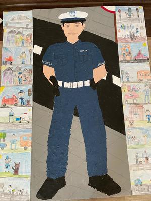 zwycięzca- praca plastyczna przedstawiająca policjanta w oczach dziecka