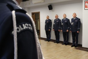 uroczysty apel z okazji przejęcia obowiązków przez nowego komendanta powiatowego policji w Międzyrzeczu