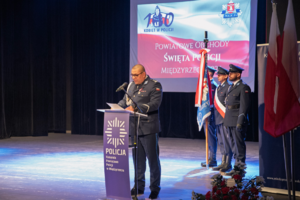 I Zastępca Komendanta Wojewódzkiego Policji w trakcie przemówienia