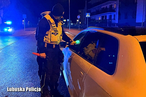 Zero tolerancji dla nietrzeźwych kierowców - policjanci eliminują zagrożenie na lubuskich drogach