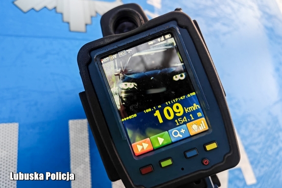 109 km/h w obszarze zabudowanym — nieodpowiedzialny kierowca stracił prawo jazdy