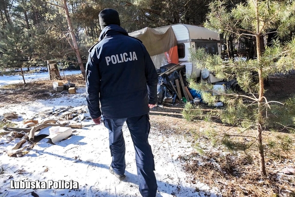 Pomoc osobom bezdomnym wciąż potrzebna